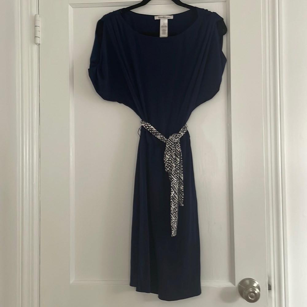 Women’s dress size 8